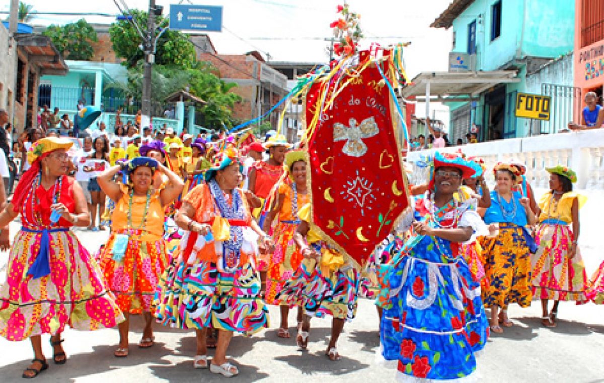 Grupos Culturais de São Francisco do Conde participaram de Caminhada Raízes da Bahia no Dique do Tororó