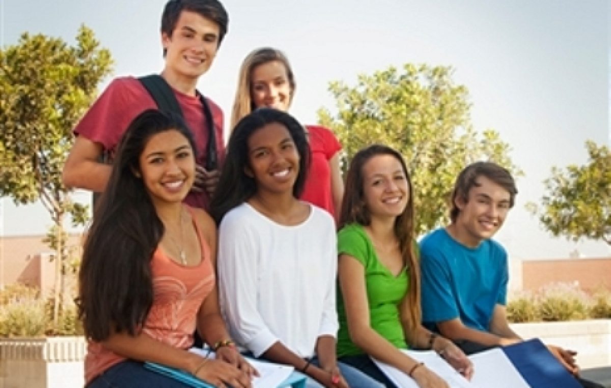 Prefeitura realiza pagamento da Bolsa UNIFAS