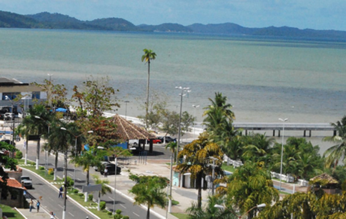 Prefeitura assina termo de adesão ao PRODETUR para melhorar e atrair os turismos náutico e cultural no município