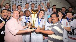 Entrega de troféus e medalhas fecha a XXXI Taça Brasil Correios de Futsal Masculino Sub- 20