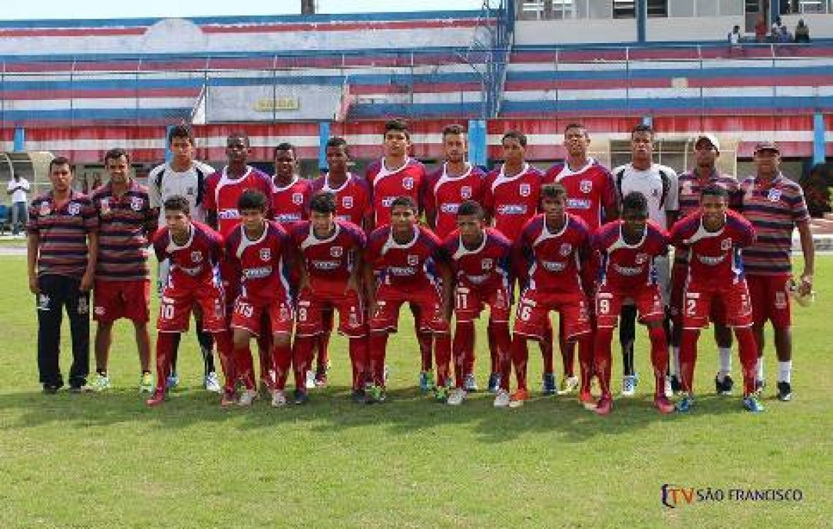 Associação Atlética garante classificação para as quartas de final