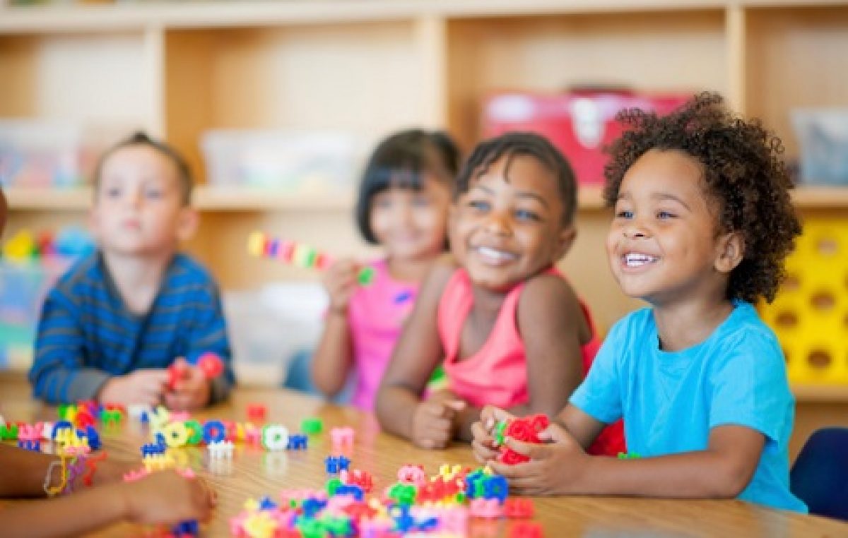 Brinquedos do Dia das Crianças serão distribuídos ainda este mês