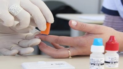 Médicos recebem capacitação para realizar testes rápidos (HIV, hepatite e sífilis)