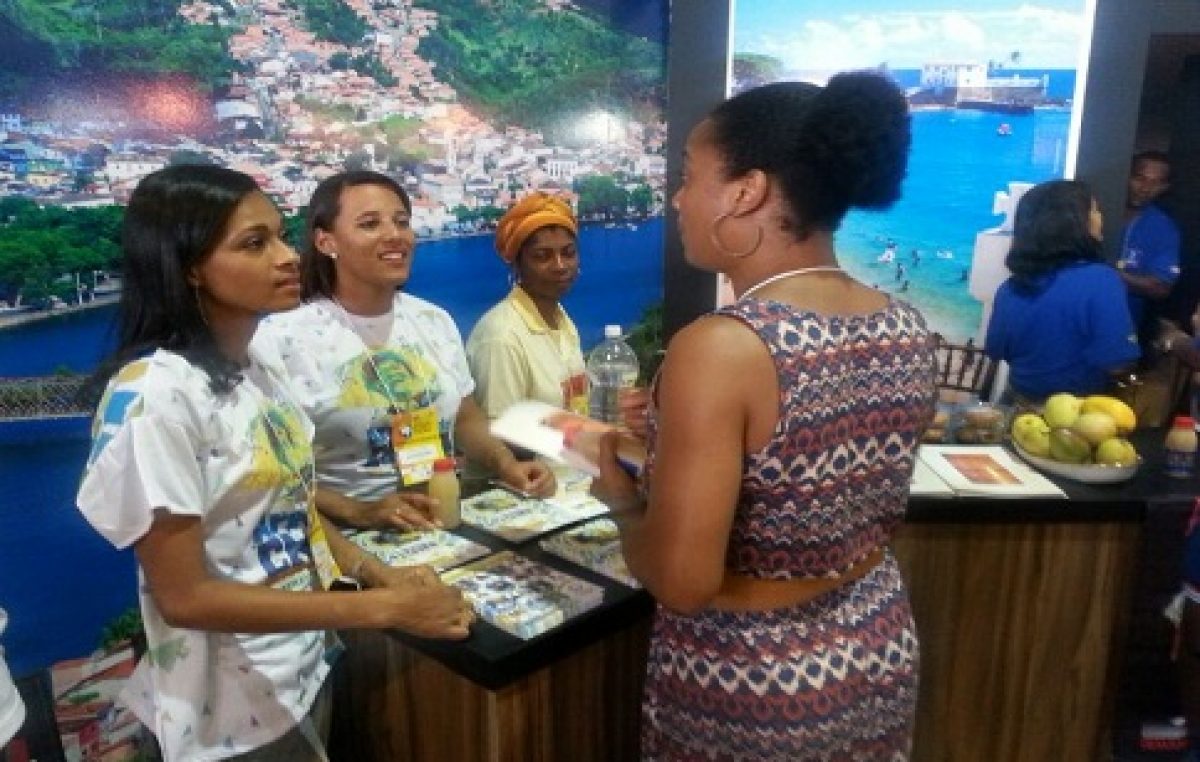 SETUR divulga Arraiá do Chico no III Salão Baiano de Turismo, em Salvador