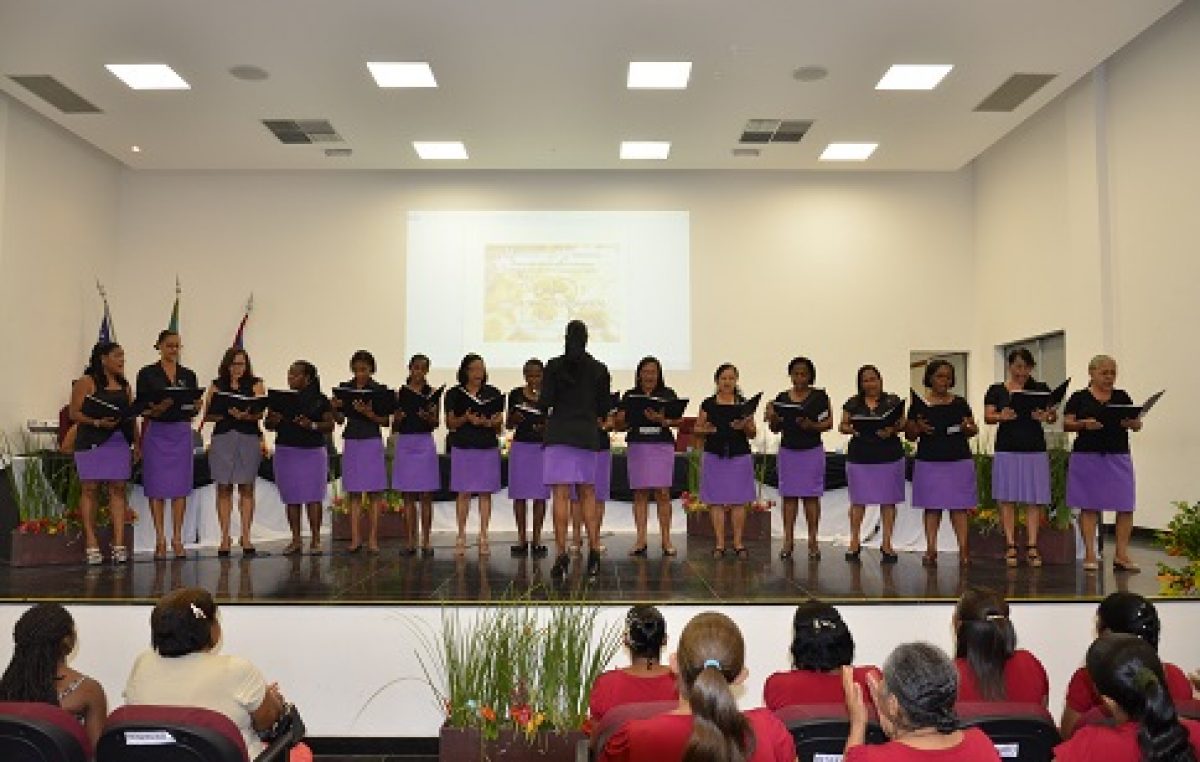 Mulheres Evangélicas lotaram o auditório da Câmara de Vereadores