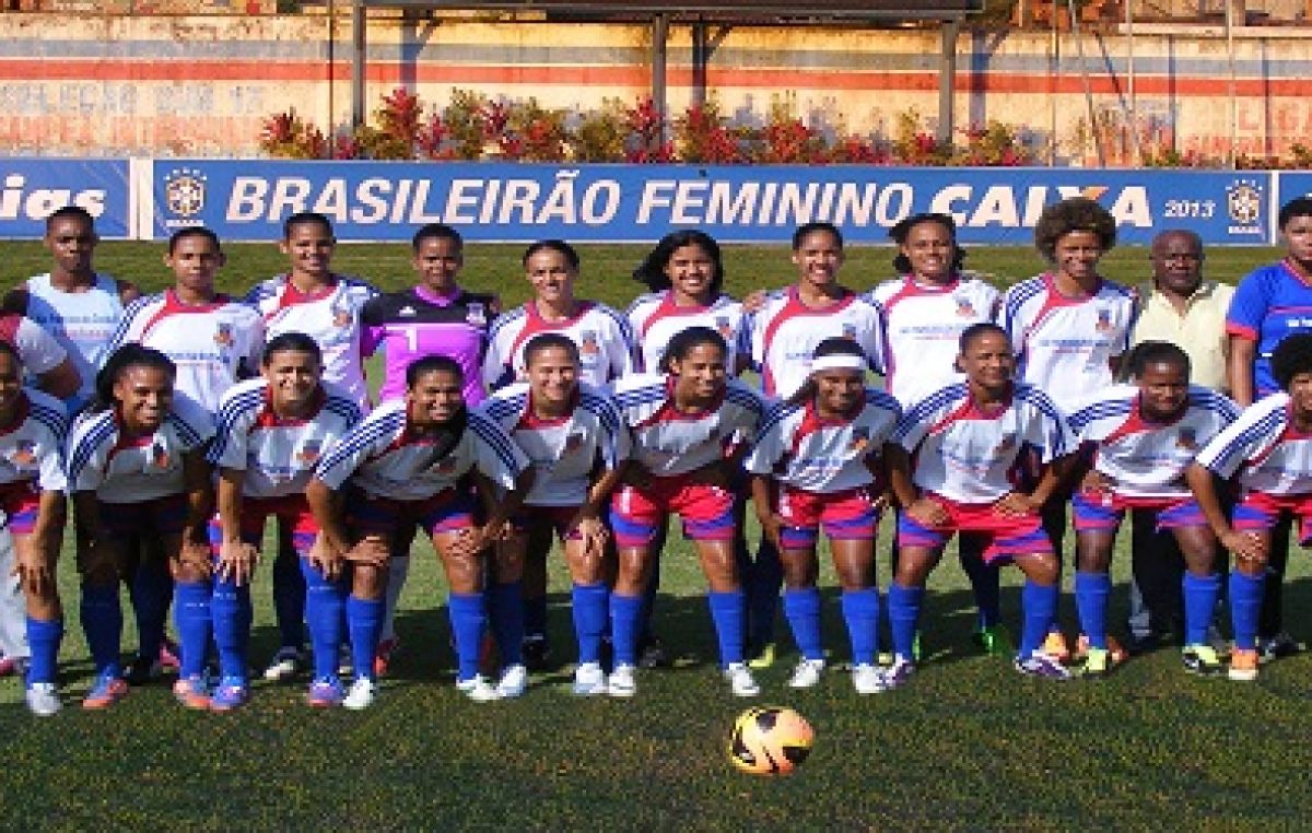 Equipe feminina joga no Junqueira Ayres, nesta quarta (12)
