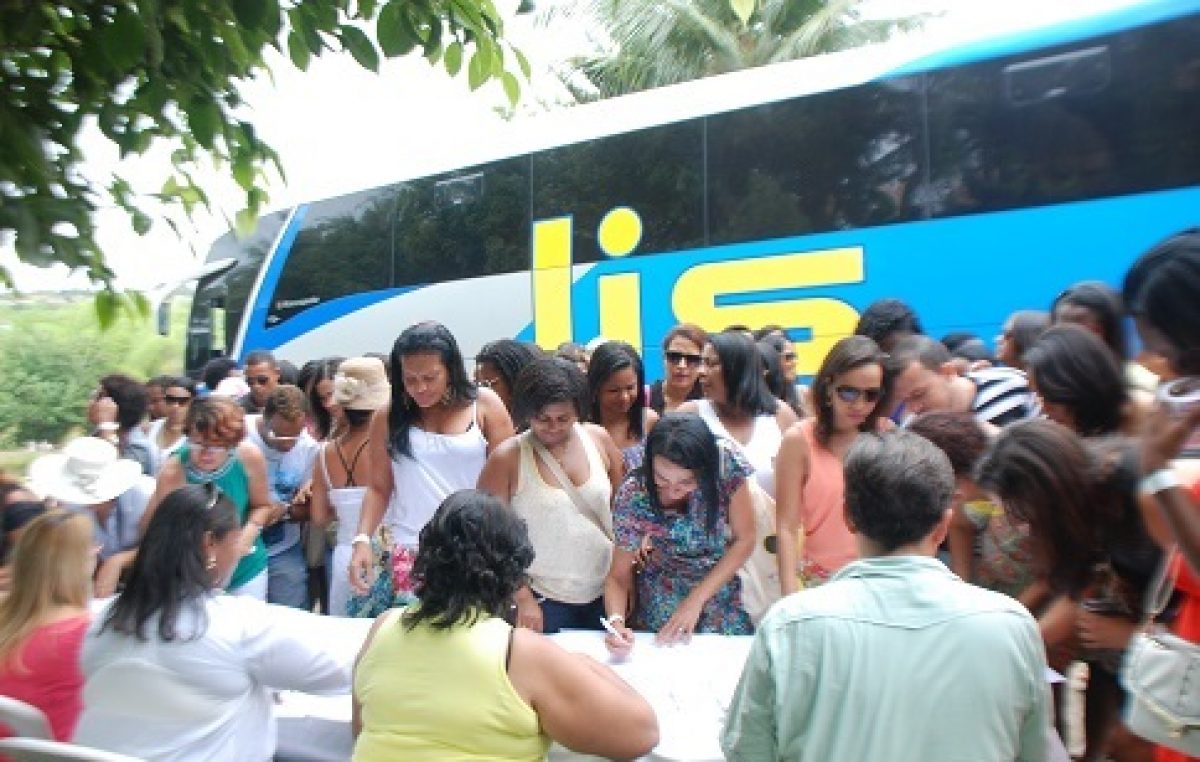 Professores do município celebraram o seu dia com passeio a Hotel Fazenda