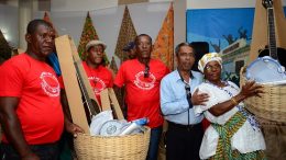 SECULT realizou entrega de instrumentos musicais para grupos de samba do município