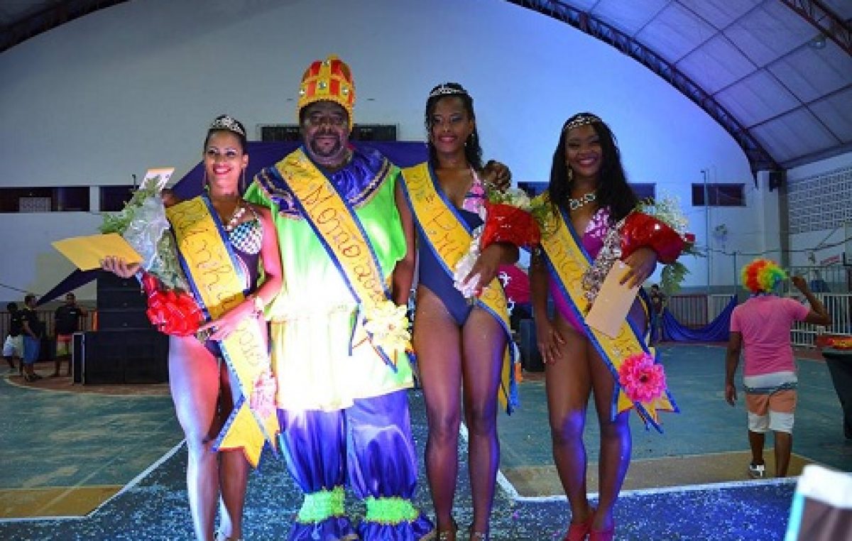 Desfile escolheu Rei Momo, Rainha e Princesas do Carnaval das Tradições 2015
