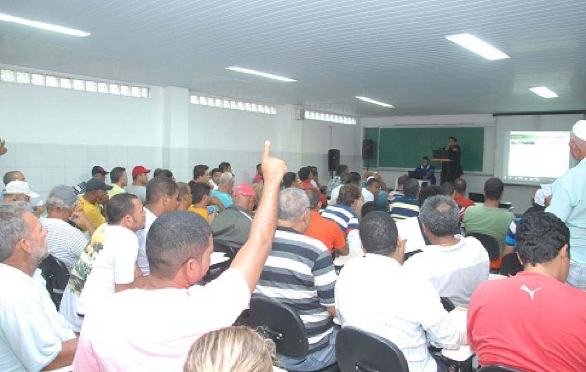 Prefeitura promoveu leilão de veículos e sucatas