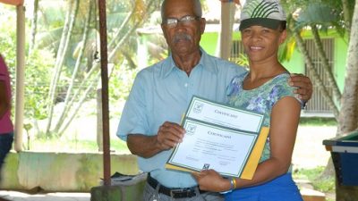 Agricultores de Jabequara das Flores foram certificados em cultivo de maracujá e banana