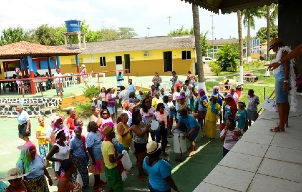 Terceira idade comemora Dia do Idoso em passeio realizado na última quarta (23)