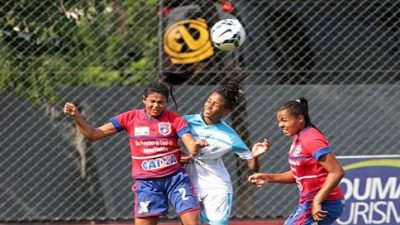 Campeonato Brasileiro de Futebol Feminino: meninas vencem adversárias por 3X1 e se preparam para jogo do dia 20