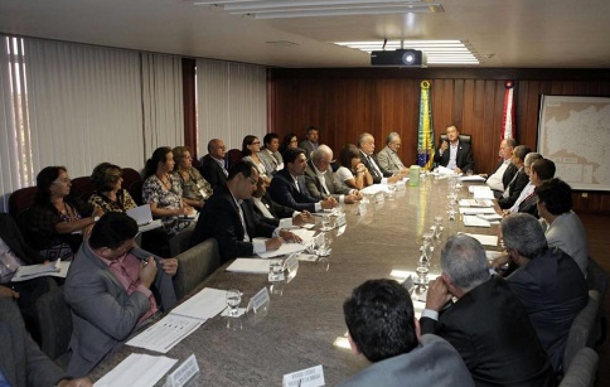 Construção da primeira policlínica da Região Metropolitana de Salvador foi anunciada pelo governador