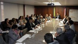 Construção da primeira policlínica da Região Metropolitana de Salvador foi anunciada pelo governador