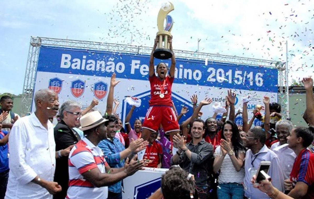 Nosso time é campeão! São Francisco do Conde Esporte Clube levanta a taça pela 15ª vez consecutiva