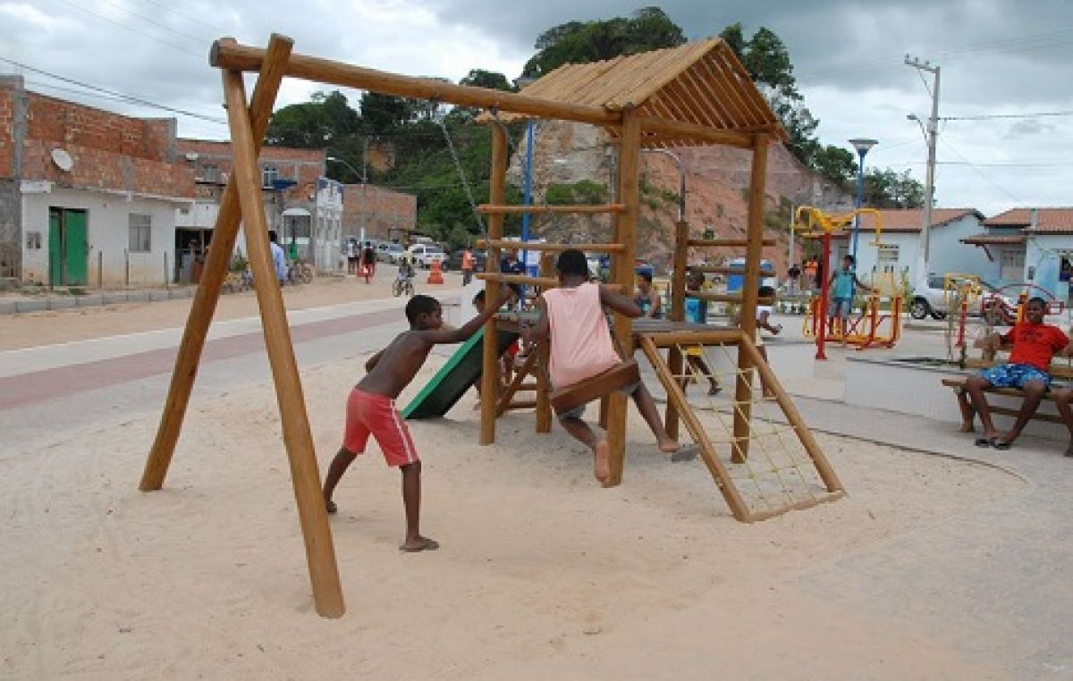 É trabalho: Prefeitura entregou Espaço de Esporte e Lazer Antônio Pascoal Batista através do Projeto TraSFormar