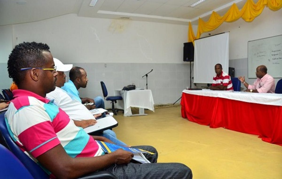 Secretaria de Esportes e Lazer – SECEL convocou reunião com os administradores regionais