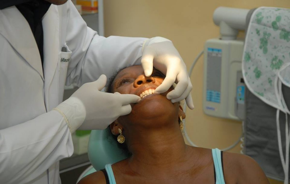 SESAU está disponibilizando próteses dentárias para população franciscana
