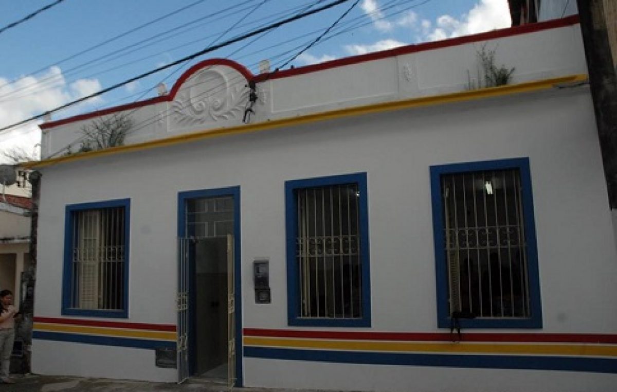 Assinatura de Termo de Cooperação: Centro de Referência em Atendimento à Mulher Vítima de Violência Doméstica