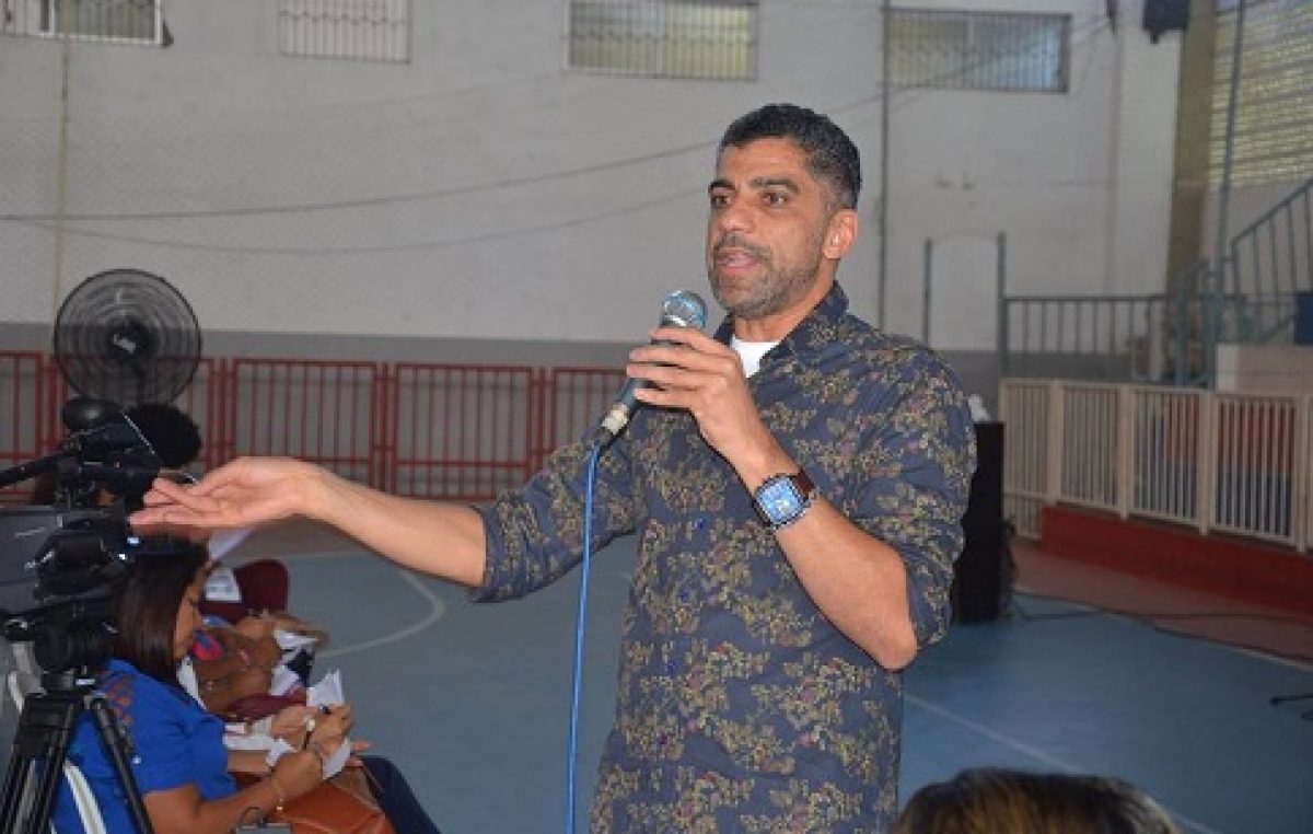 Educadores da rede municipal passaram por capacitação do Instituto IBRADESC