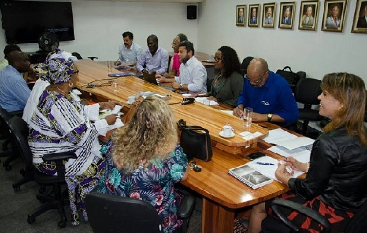 Senegaleses estão na Bahia para trocar experiências nas áreas da saúde, educação, infraestrutura e esportes