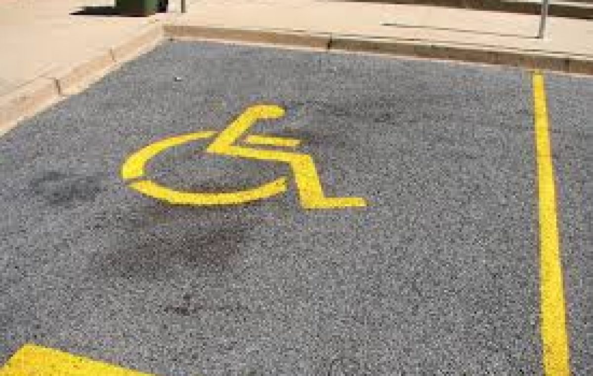 SESP convoca cadeirantes para emissão de cartão de estacionamento de vaga especial