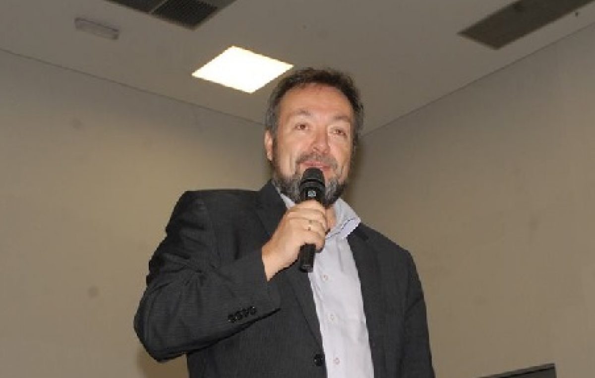 Professores foram homenageados com palestra do Doutor César Nunes, em São Francisco do Conde