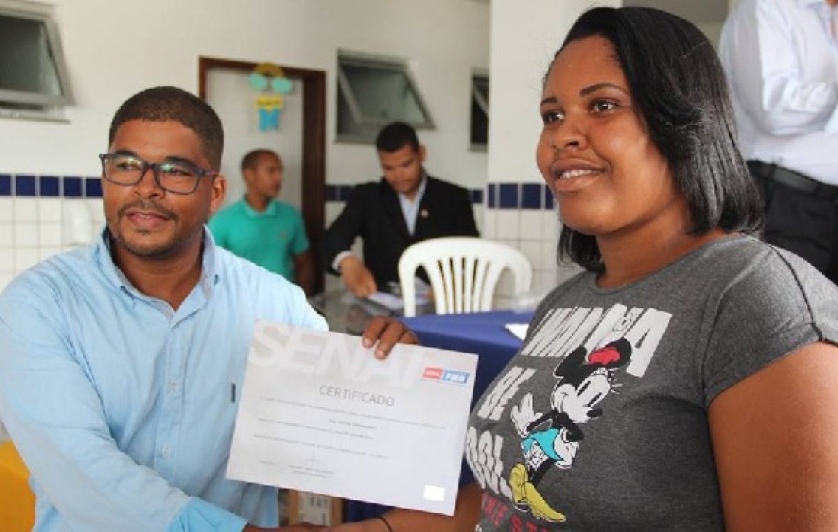 SEDEC realizou cerimônia de certificação para os alunos que concluíram o curso de Mecânica Náutica em São Francisco do Conde