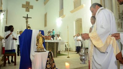 Frei Wilson realiza missa de São Gonçalo e se despede da comunidade franciscana