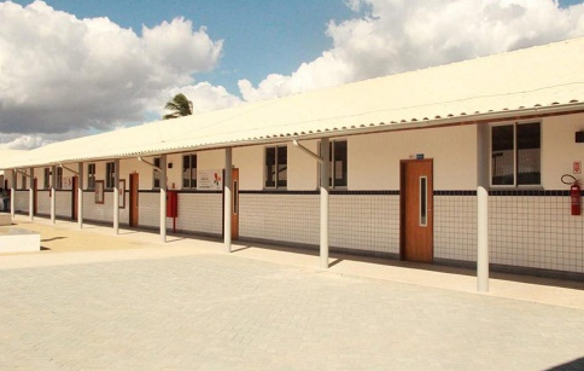 Complexo Escolar Rilza Valentim irá promover forró para alunos e funcionários