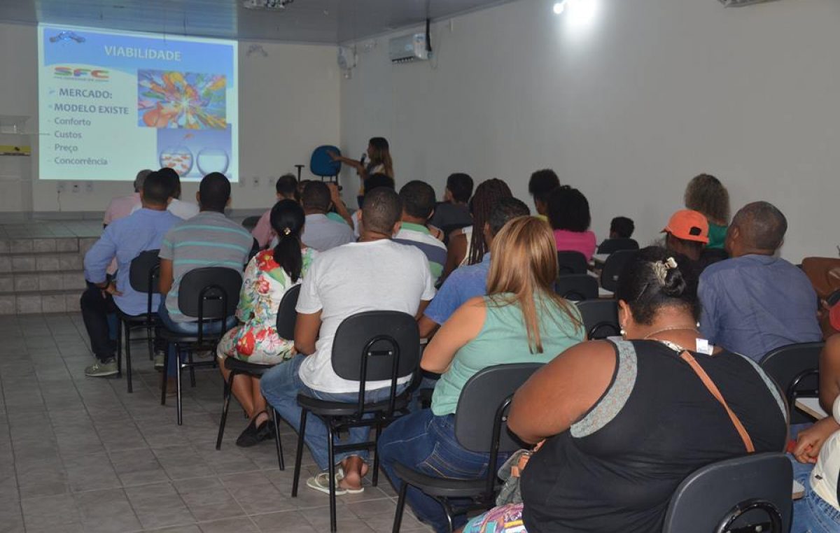 SEDEC realizou palestra sobre empreendedorismo com o tema “Porque Quero Empreender?”