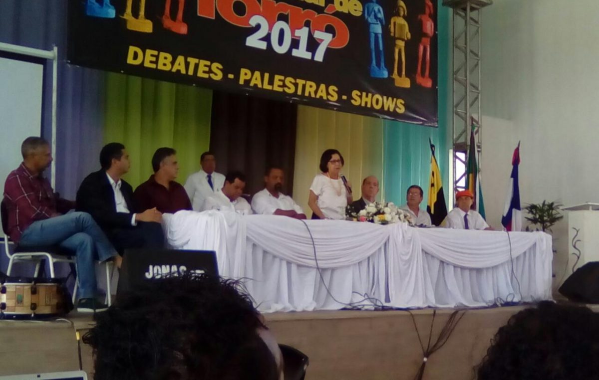 Debates acalorados marcam o segundo dia de atividades do Encontro Nacional do Forró, em Cruz das Almas
