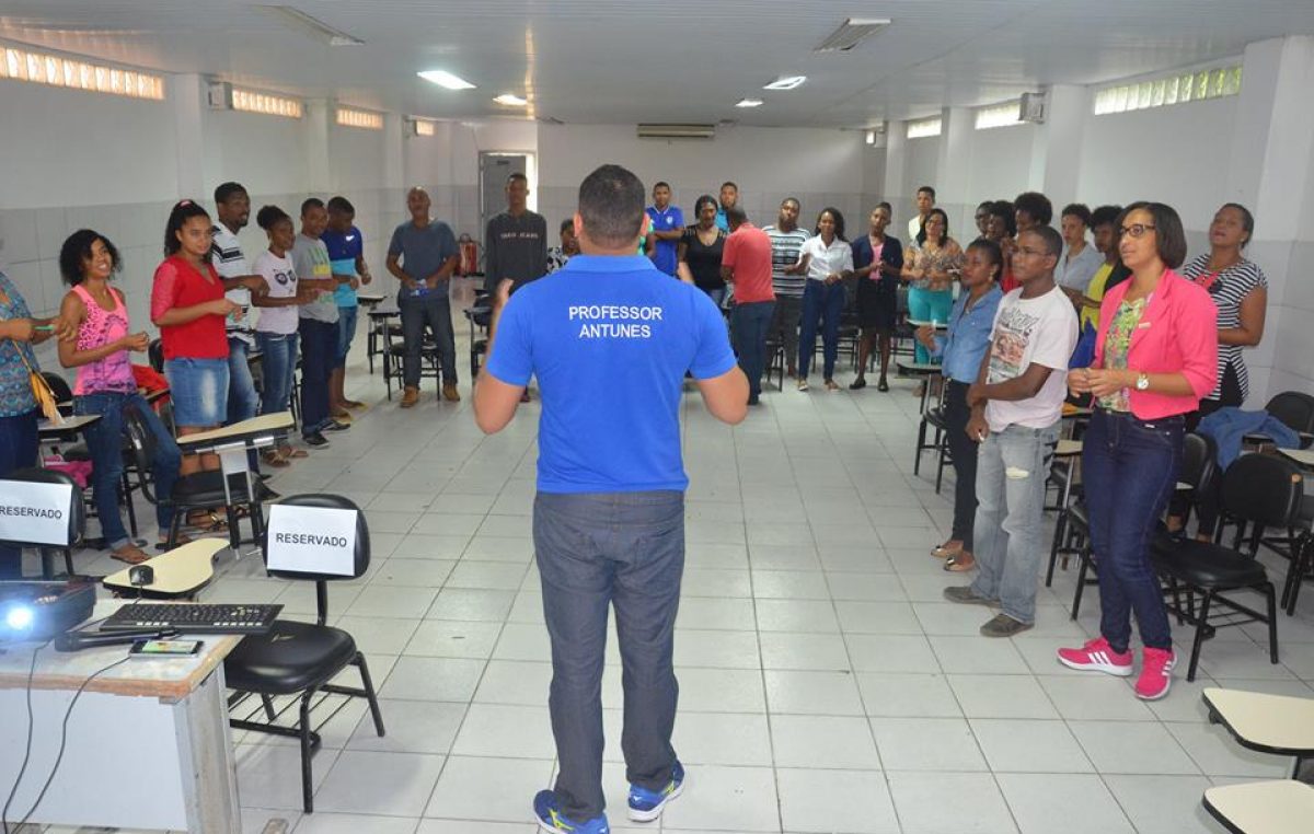 SEDEC realizou Oficina de Orientação para o Mercado de Trabalho no Pré-vestibular