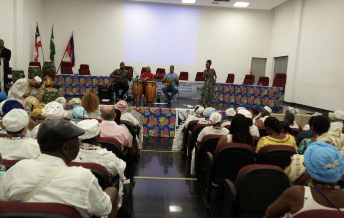 Segunda edição do Troféu Axé reuniu diversas autoridades das religiões de Matriz Africana