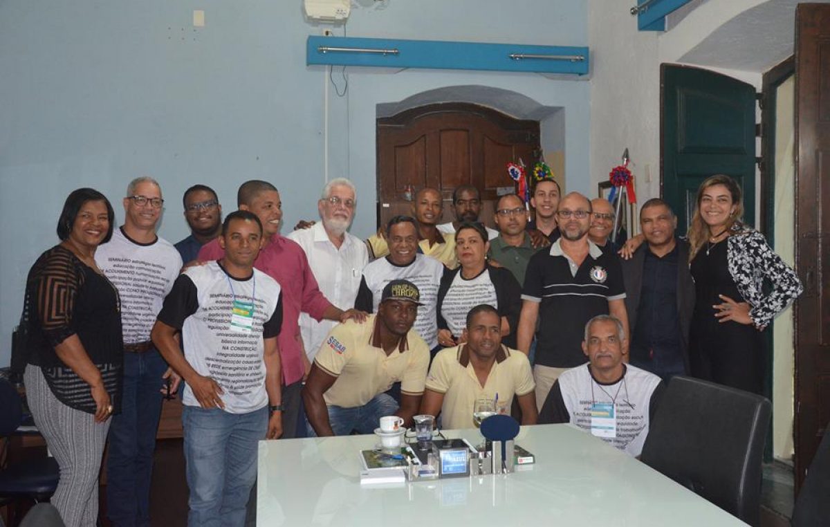 Reunião com Agentes de Endemias discutiu melhorias para a categoria