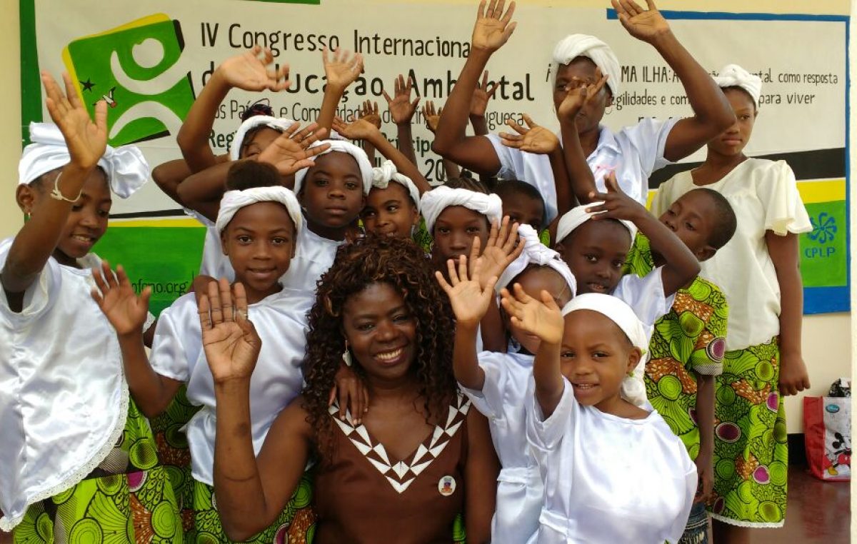 Representante municipal participa de Congresso Internacional em São Tomé e Príncipe