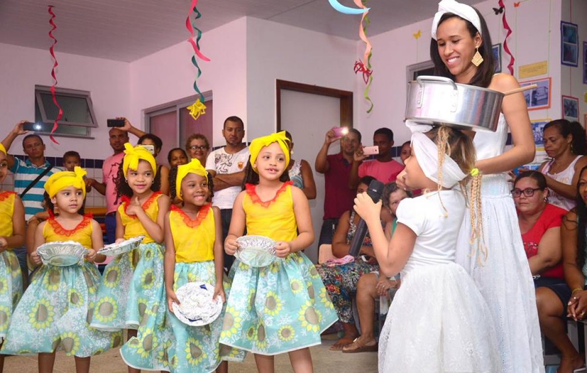 Veja fotos do projeto VOARTE  nas unidades escolares de São Francisco do Conde