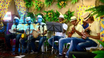 Terceiro dia do V Festival de Samba de Roda do Recôncavo aconteceu no bairro de Jabequara da Areia