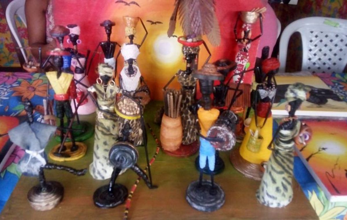 Público lotou a orla marítima na última noite do V Festival de Samba de Roda do Recôncavo