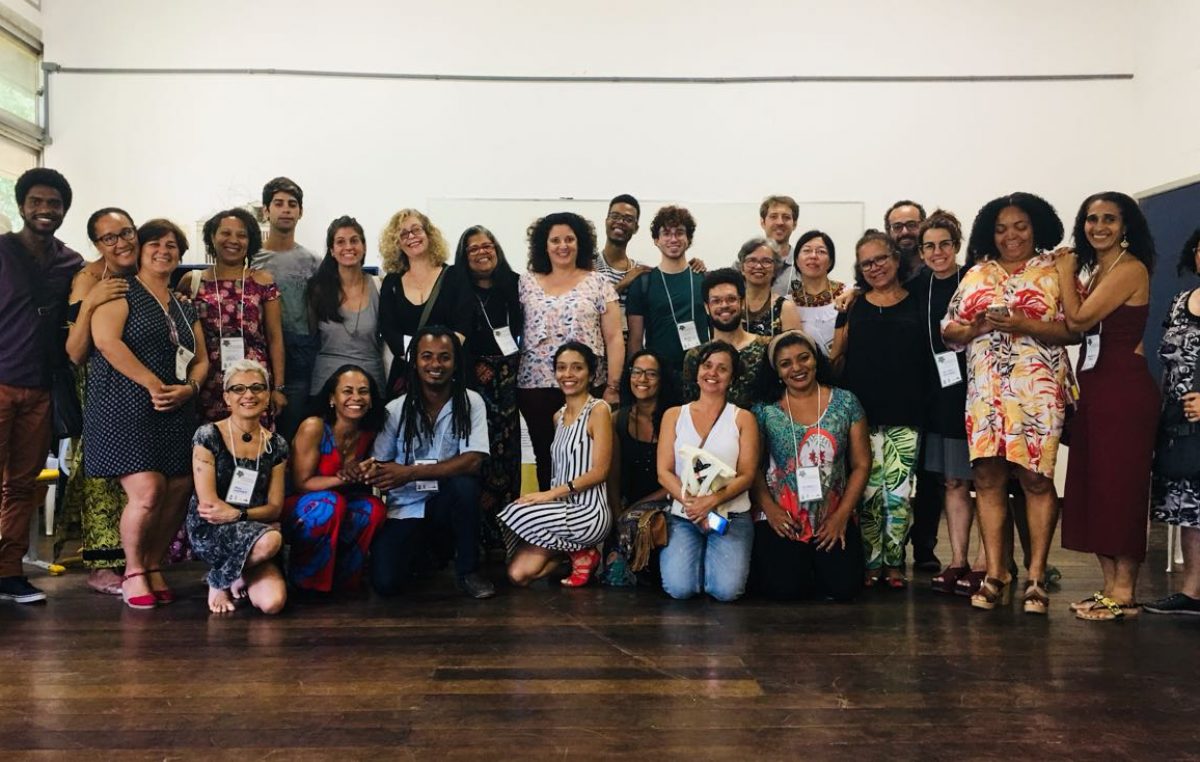 Voarte em altos voos: Ação é levada para Simpósio Internacional de Arte na Educação Básica na UFBA