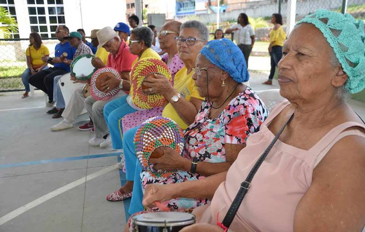 Ação do Serviço de Convivência e Fortalecimento de Vínculos (idosos) está em Jabequara