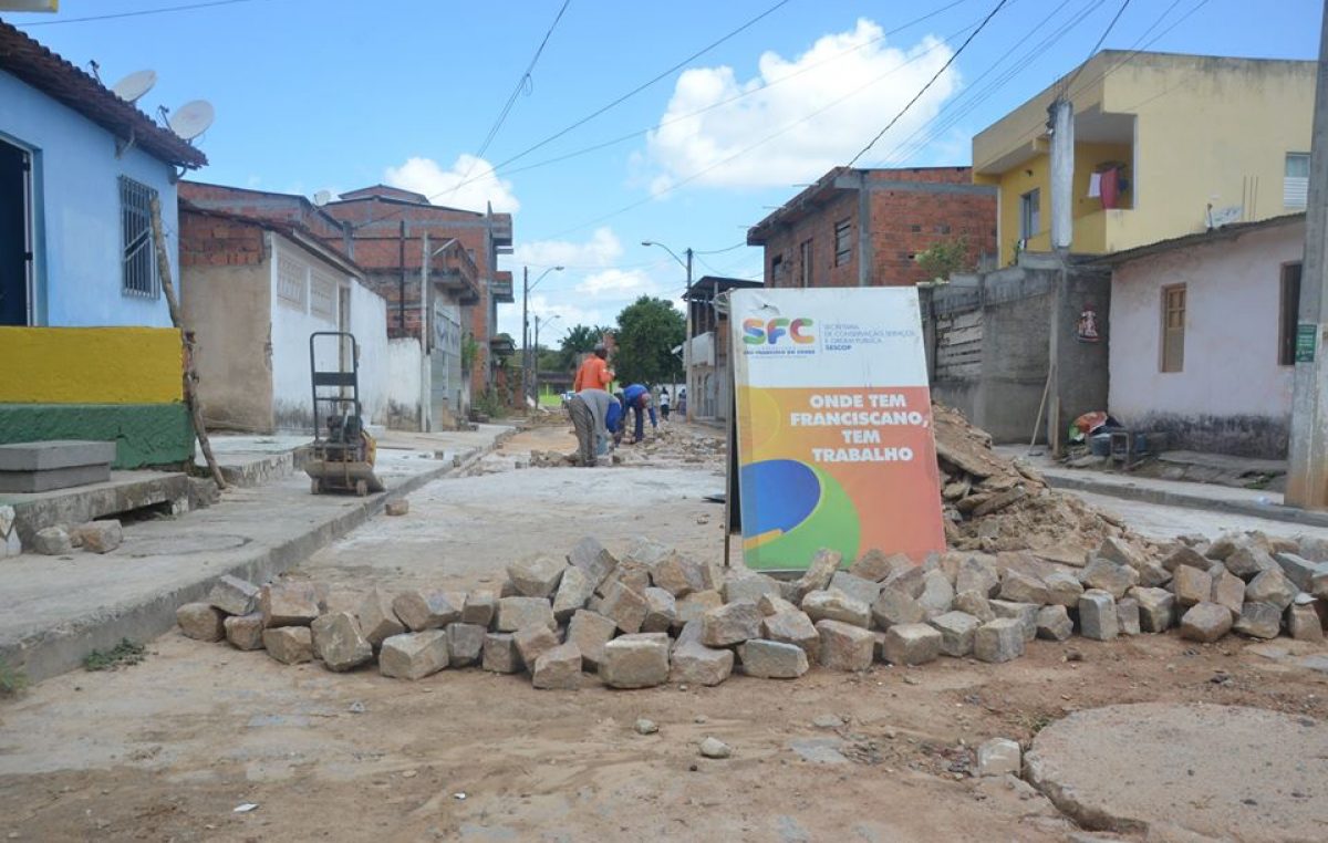 O programa “Prefeitura na sua Área” realizou ações no Monte Recôncavo e Jabequara da Areia