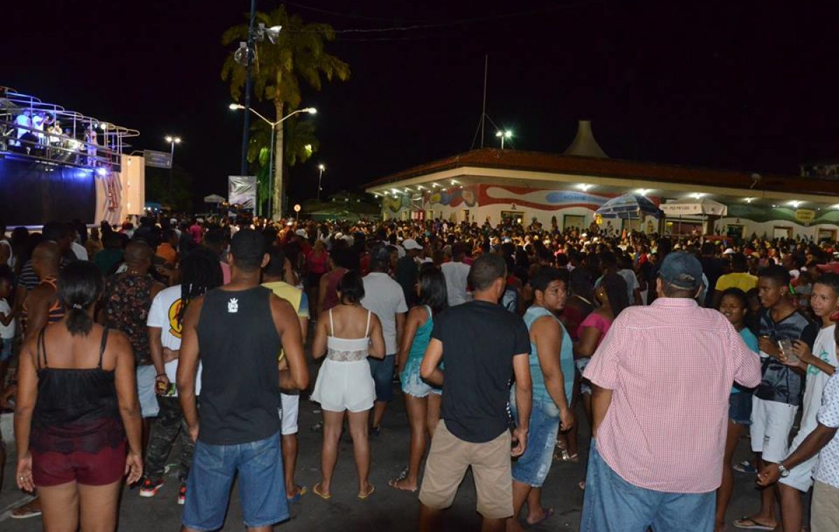 Ressaca do Carnaval de São Francisco do Conde reuniu foliões de todas as idades