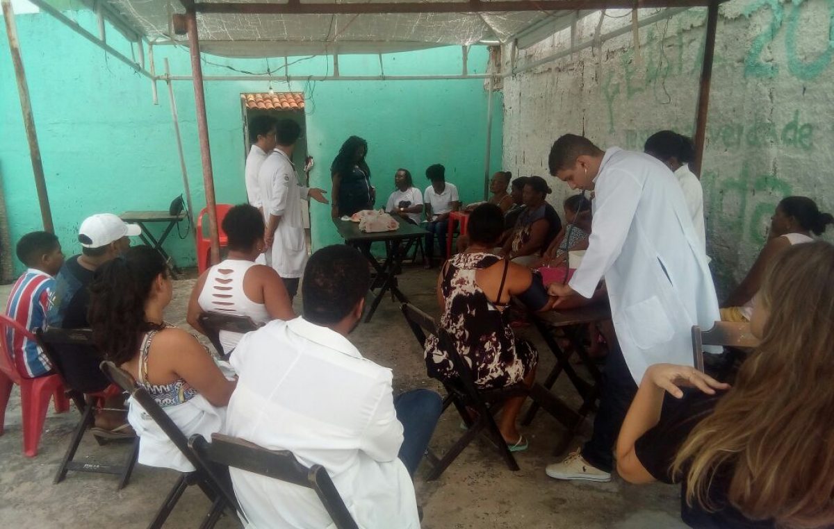 Projeto de Quintal em Quintal Fazendo Saúde teve mais uma edição no Caípe