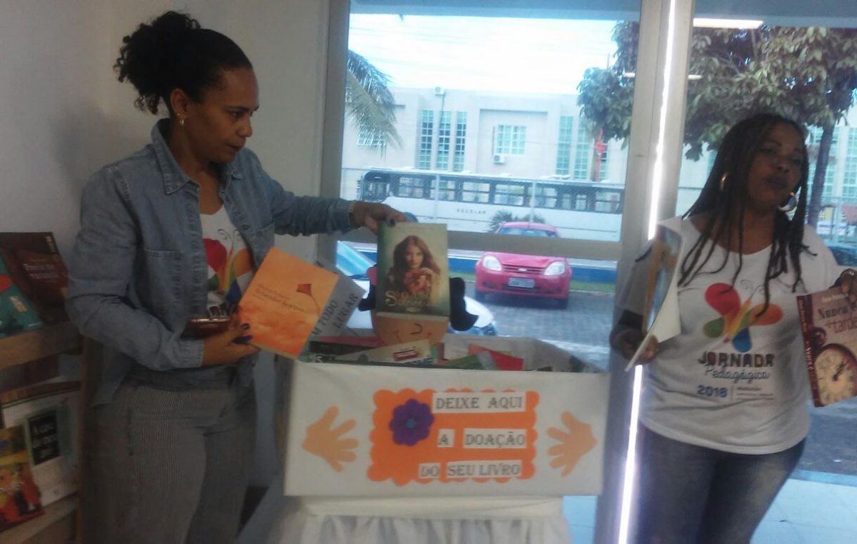 Um livro em cada canto em todo lugar é lançado na Secretaria da Educação