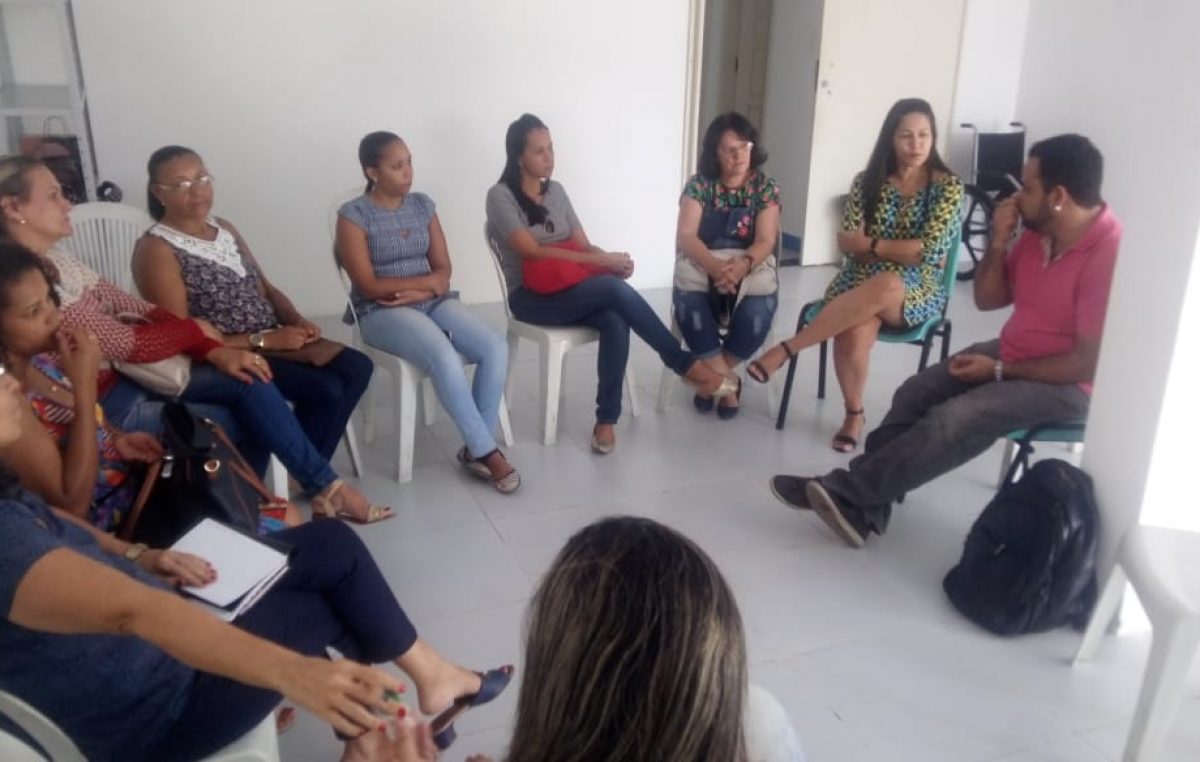 São Francisco do Conde recebeu psicólogo do CETAD para uma discussão sobre tratamento a usuários de álcool e outras drogas