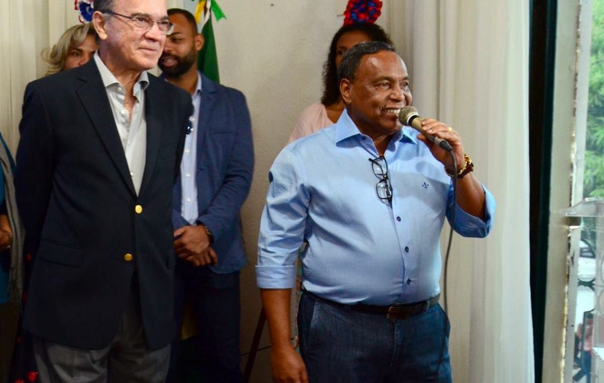 Prefeitura assina licenças para implantação do Loteamento Ilha Bimbarras Sítio de Praia