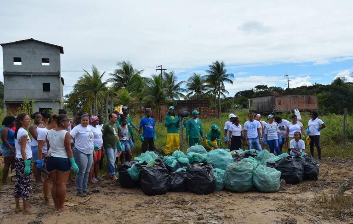 SEMAP: Ação de limpeza mobilizou moradores da Muribeca