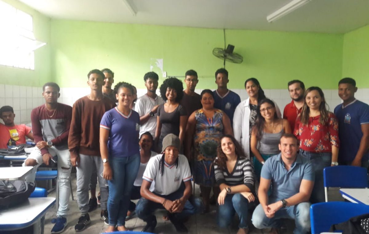 Estudantes da Ana Junqueira Ayres Tourinho participam de projeto que envolve fortalecimento de vínculo entre escola e saúde